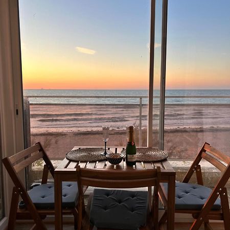 Mettons Les Voiles - Appt Vue Mer Avec Loggia Bernières-sur-Mer Extérieur photo