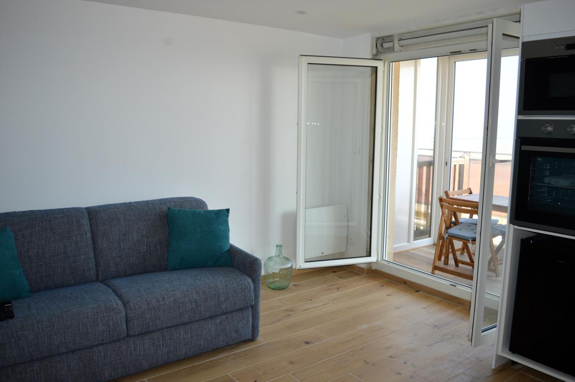 Mettons Les Voiles - Appt Vue Mer Avec Loggia Bernières-sur-Mer Extérieur photo