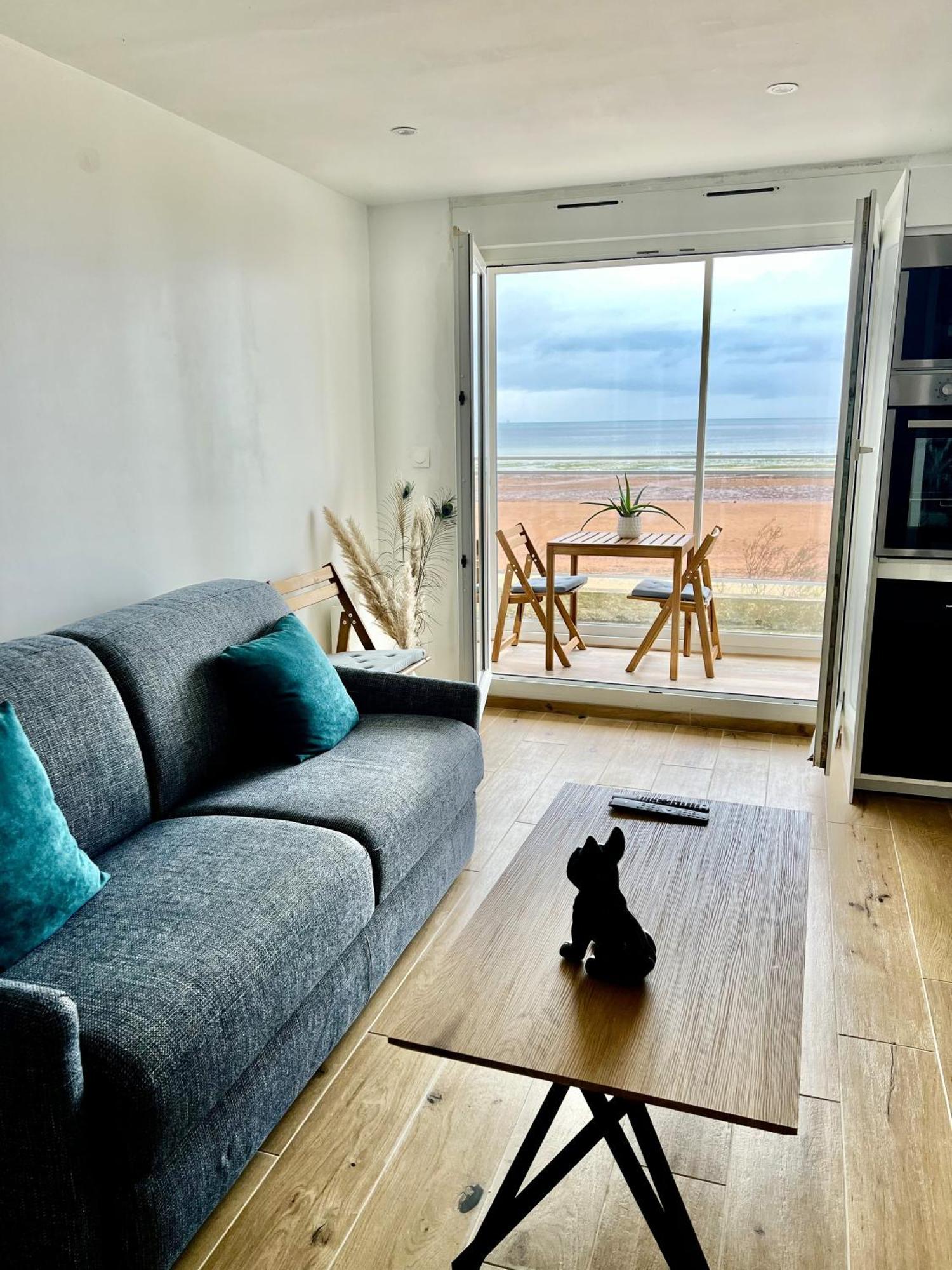 Mettons Les Voiles - Appt Vue Mer Avec Loggia Bernières-sur-Mer Extérieur photo