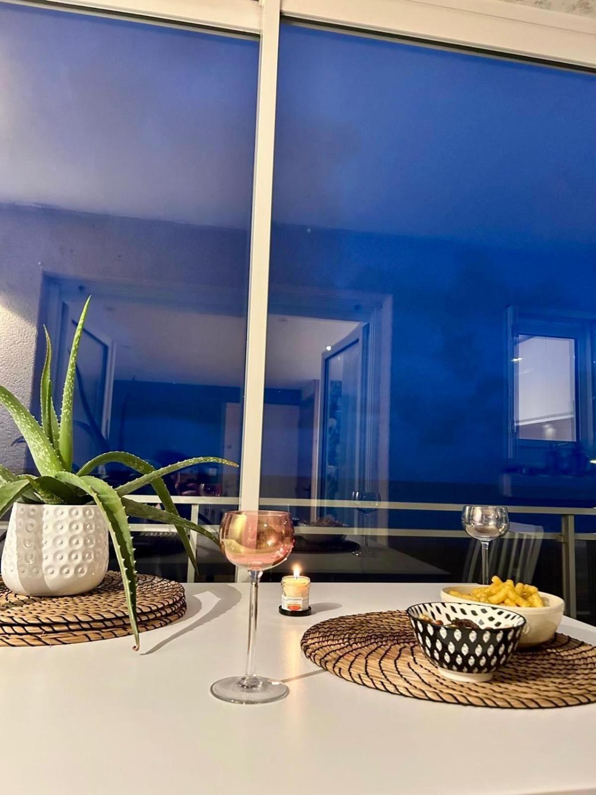 Mettons Les Voiles - Appt Vue Mer Avec Loggia Bernières-sur-Mer Extérieur photo